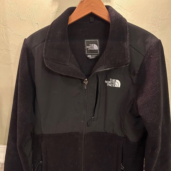North Face Medium Black Women's Full Zip Fleece Jacket - Picture 1 of 4